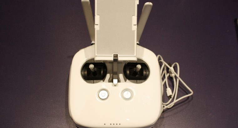 Πωλείται DJI Phantom 4 σε άριστη κατάσταση.